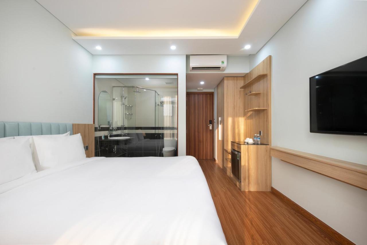 Hummer Hotel & Apartment Da Nang Beach エクステリア 写真