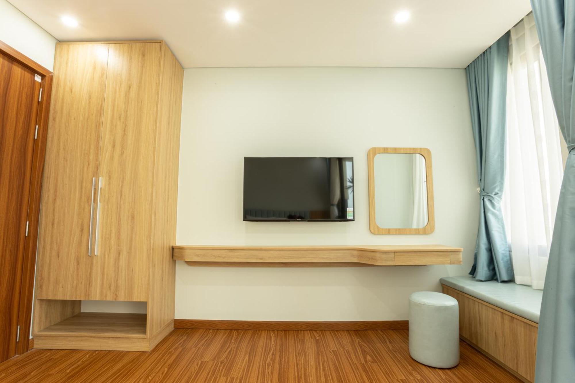 Hummer Hotel & Apartment Da Nang Beach エクステリア 写真