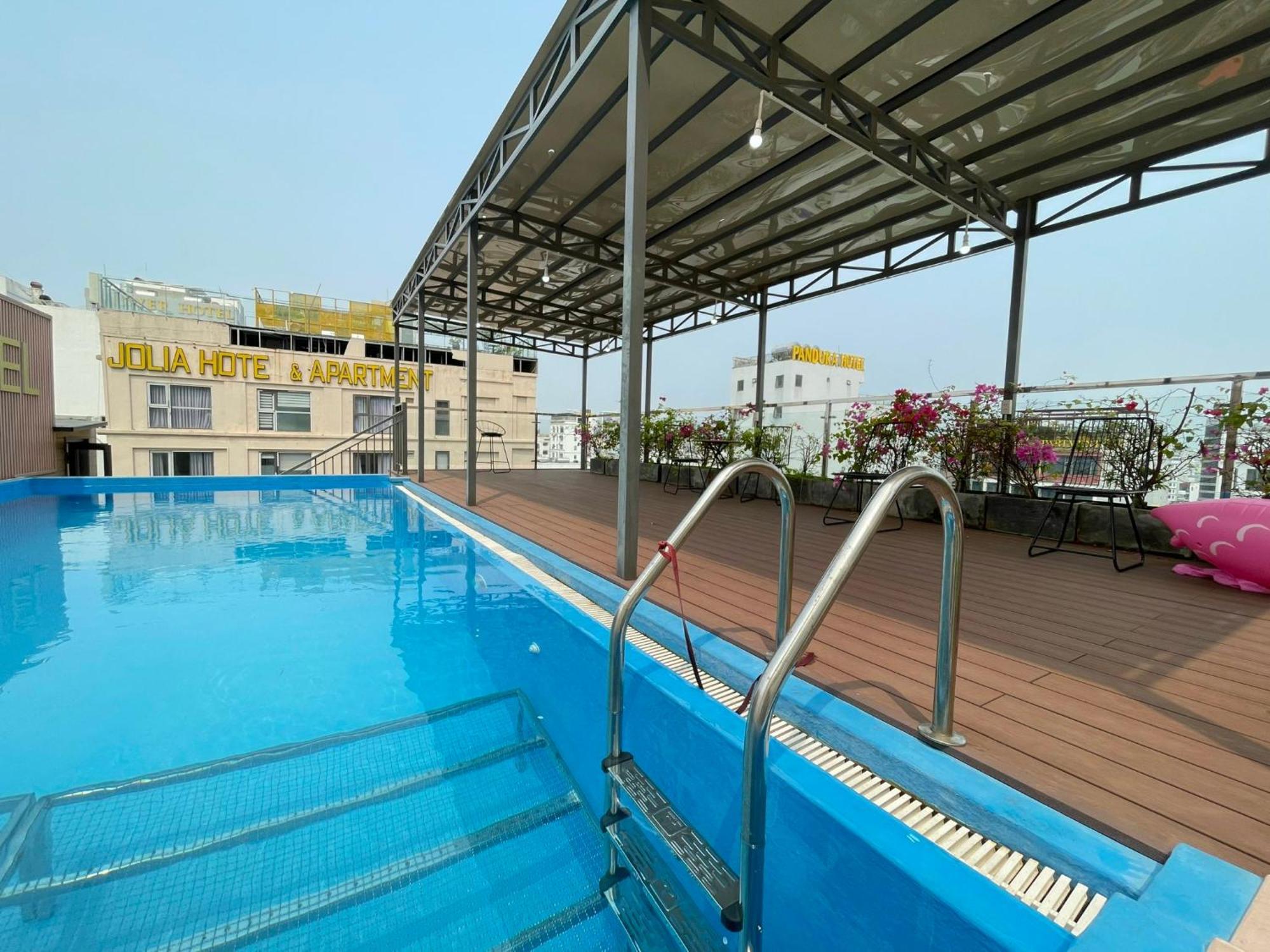 Hummer Hotel & Apartment Da Nang Beach エクステリア 写真